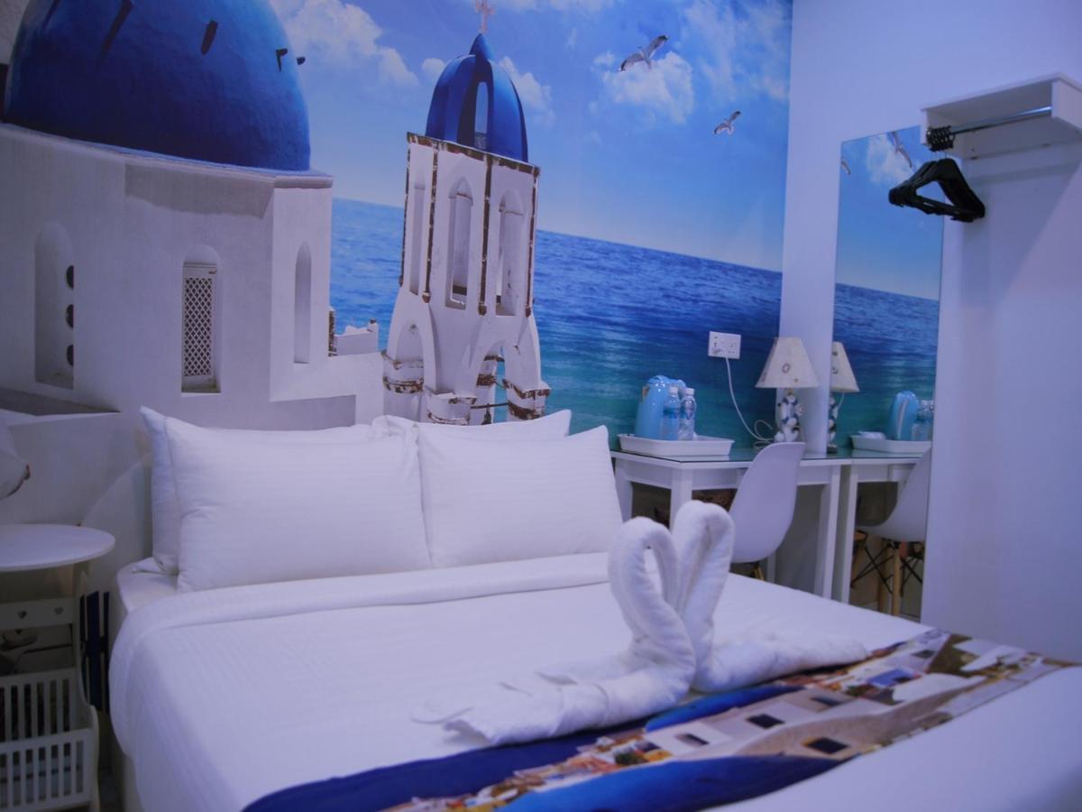 Santorini Hotel Melaka Экстерьер фото